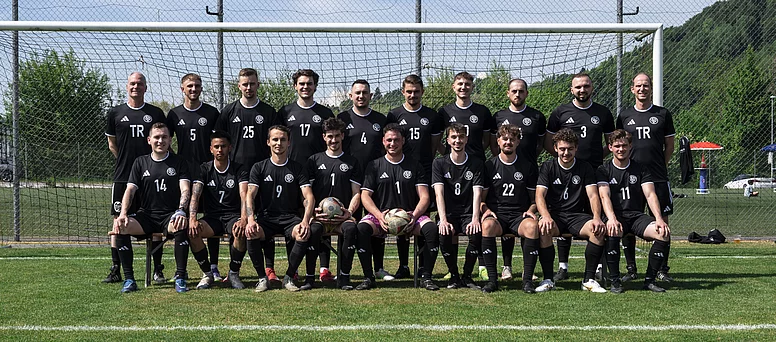 Neue Einlaufshirts für den FC Gränichen Neue Einlaufshirts für den FC Gränichen